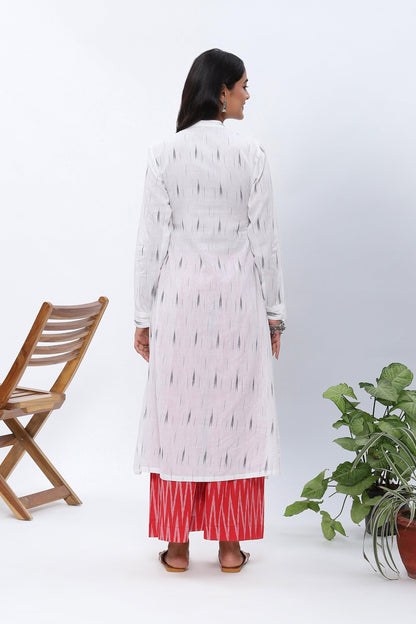 Shravani White Ikkat Contrast Kurta set