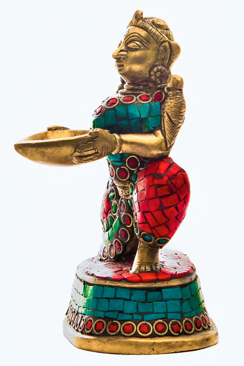 lady-with-diya-showpiece-in-brass-3