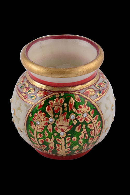 marble-pot-with-jewels-design-1