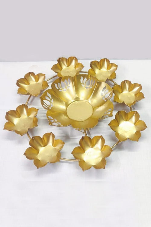 golden-decorative-metal-lotus-urli-3