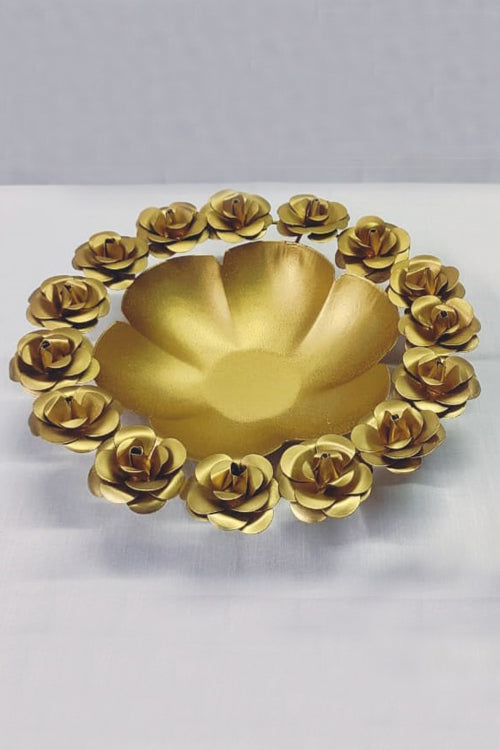 golden-decorative-metal-rose-urli-1