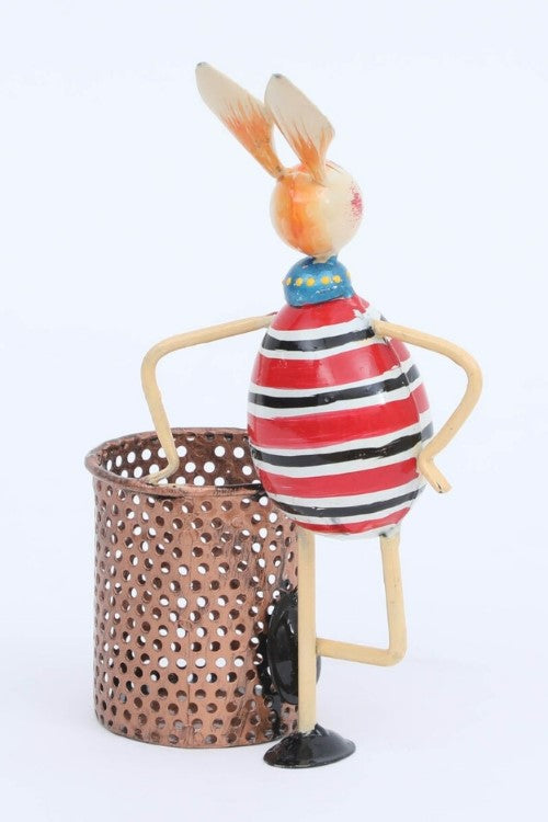 metal-multicolour-hand-painted-rabbit-pen-stand-3