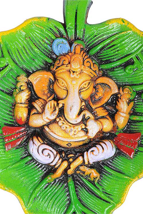 terracotta-ganesh-on-the-green-leaf-wall-hanging-2