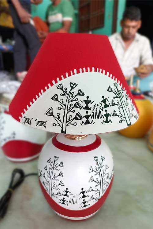 red-and-white-warli-art-lamp-1