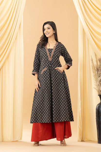 Harsingaar Cool Black Notch Kurta Set