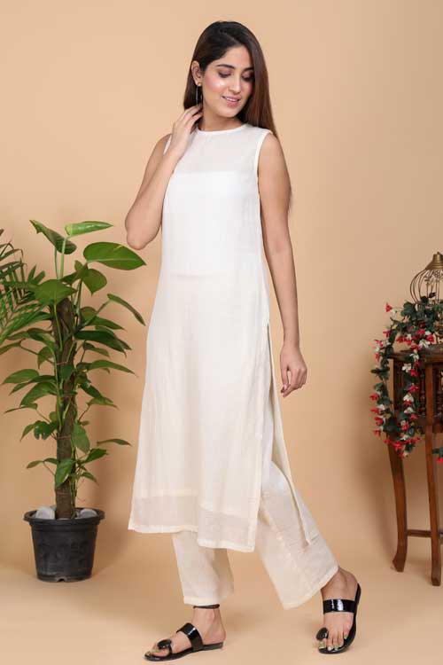 Washable Plain White Cotton Sleeveless Daily Wear Kurti With Palazzo at  Best Price in Delhi | Seth Texfab Pvt. Ltd.